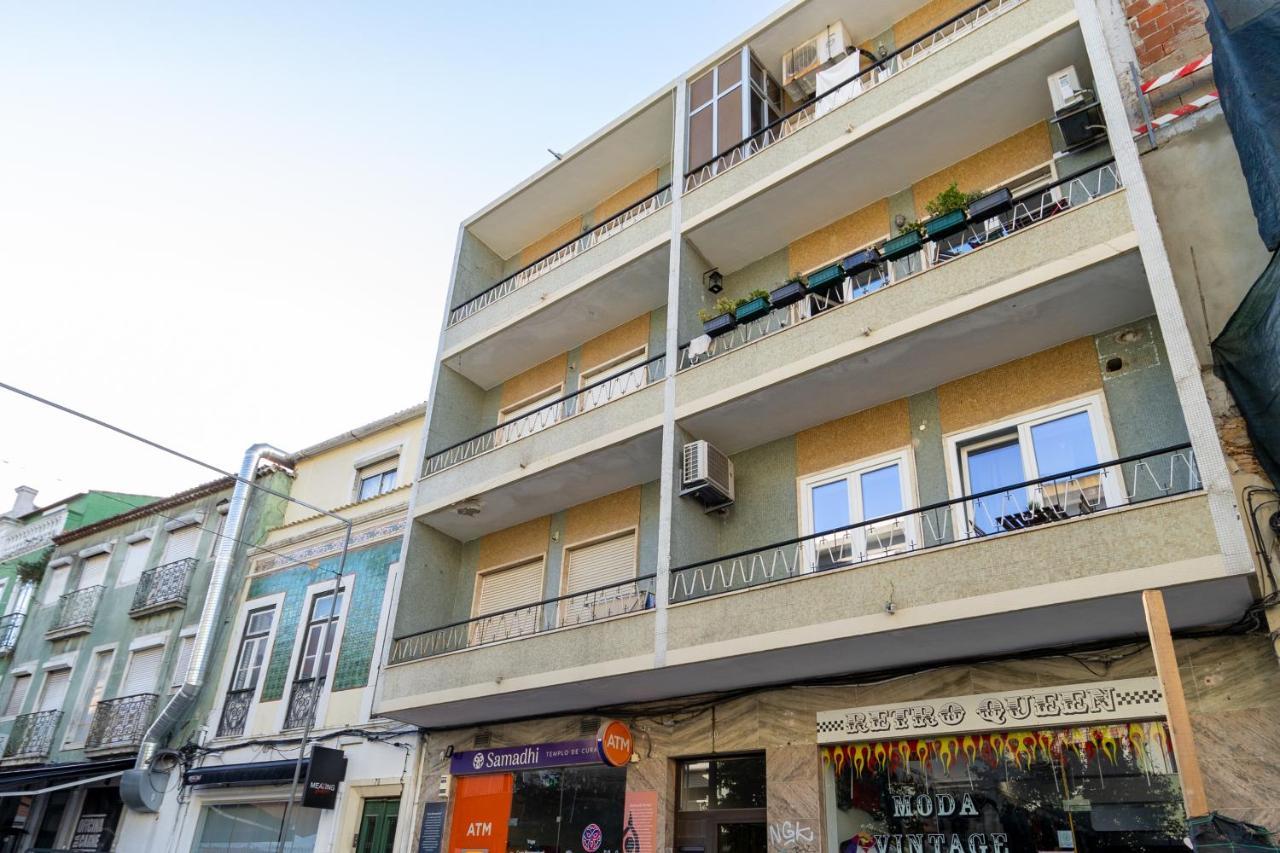 Al D' Cacilhas Studio Apartment Almada Exterior photo